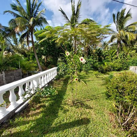 L Eden De L Est Villa Sainte-Rose Bilik gambar