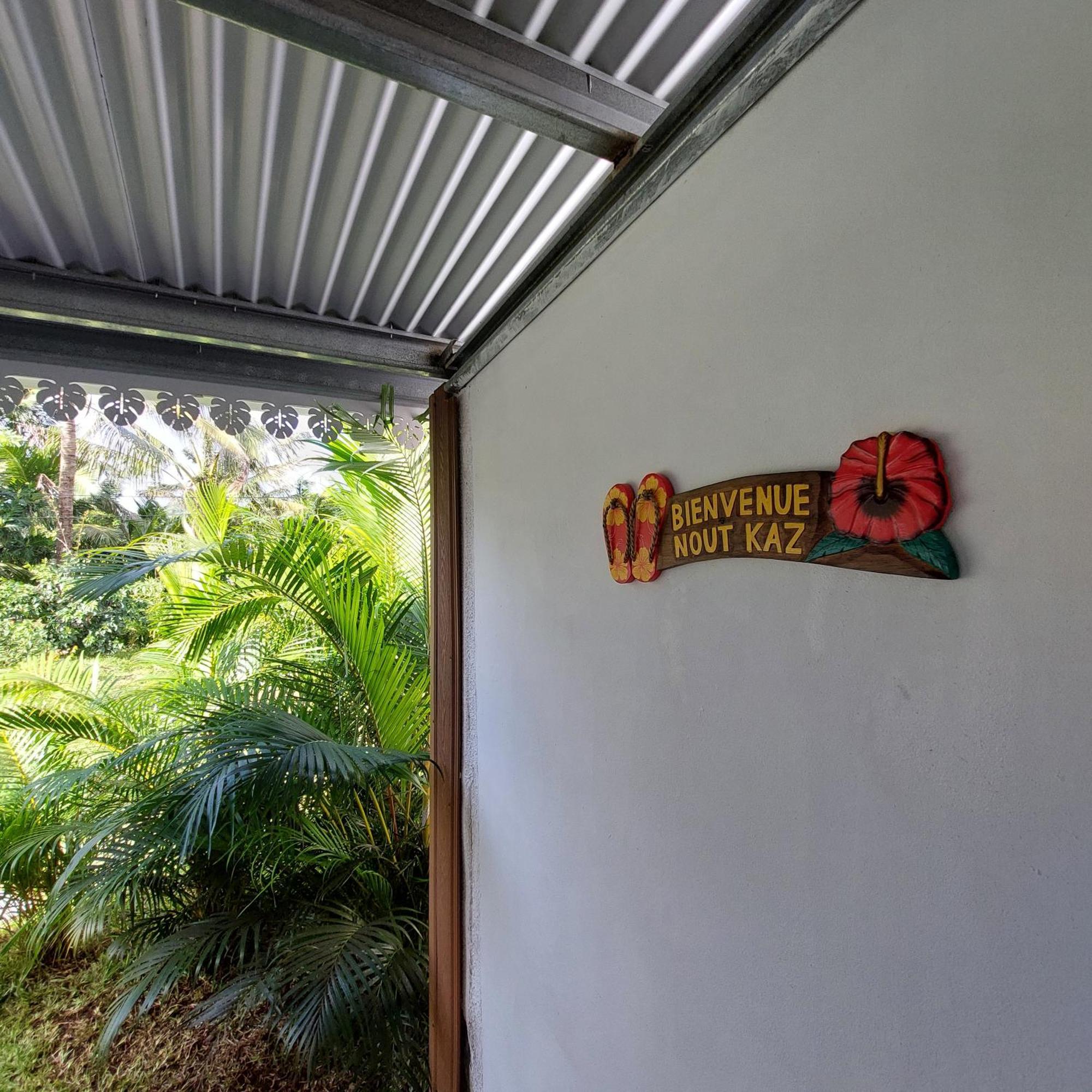 L Eden De L Est Villa Sainte-Rose Bilik gambar